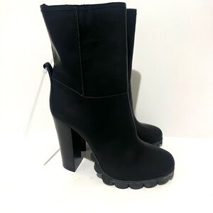 POLLINI Elegant Black Leather Heeled Boots